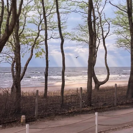 Perlowa Przystan Sea View Apartment- First Line Apartment Sianozety